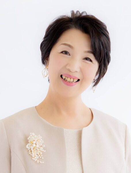 須藤　悦子